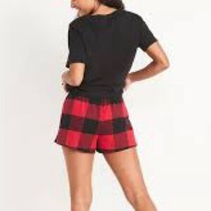 Wondershop Black and Red Plaid Pajama Set with Eye Mask